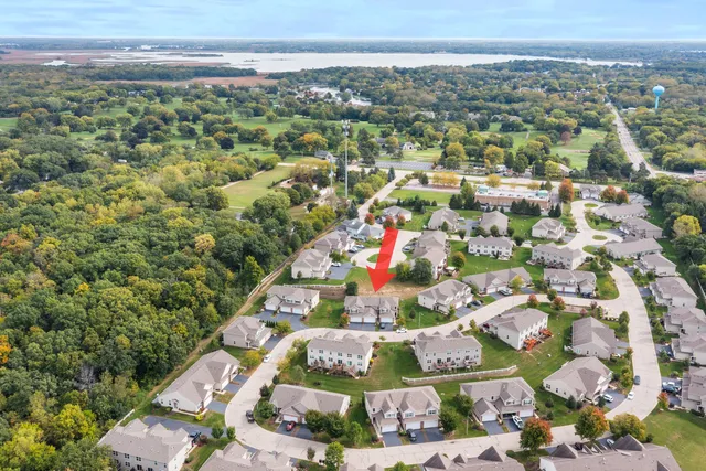 $249,900 | 7103 Hidden Green Circle, Fox Lake, IL 60020