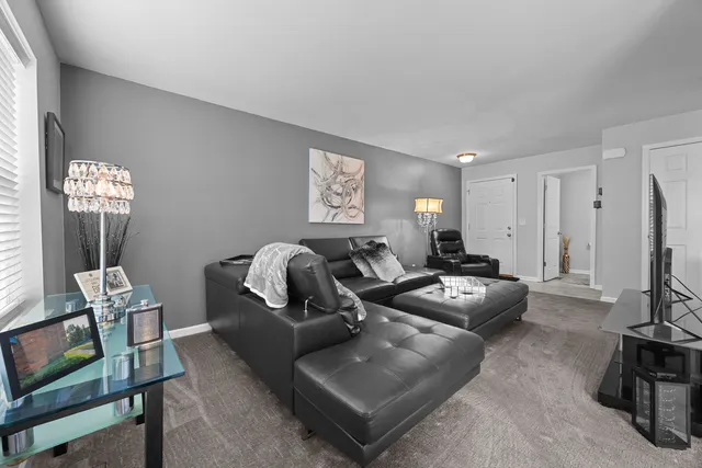 $249,900 | 7103 Hidden Green Circle, Fox Lake, IL 60020