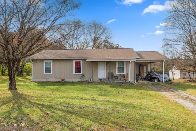 $285,000 | 3473 Russellwood Drive, Rockford, TN 37853