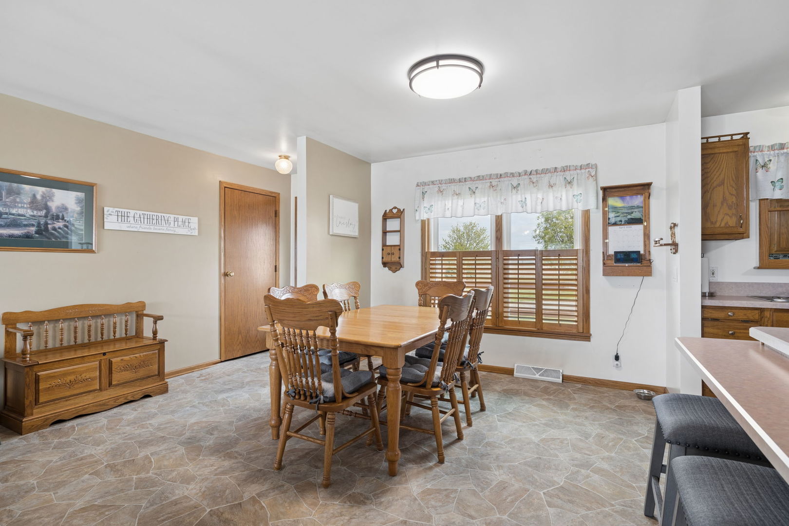 15334 West 3000N Road Essex, IL 60935 - Photo 9 of 42 a view of a dining room with furniture and window