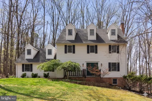 $550,000 | 662 Shannon Road, Boiling Springs, PA 17007