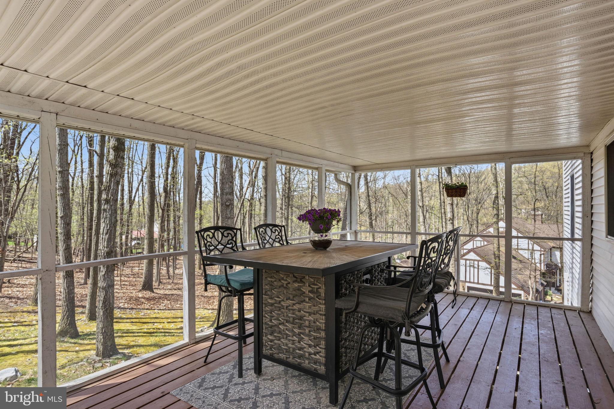 662 Shannon Road Boiling Springs, PA 17007 - Photo 23 of 50