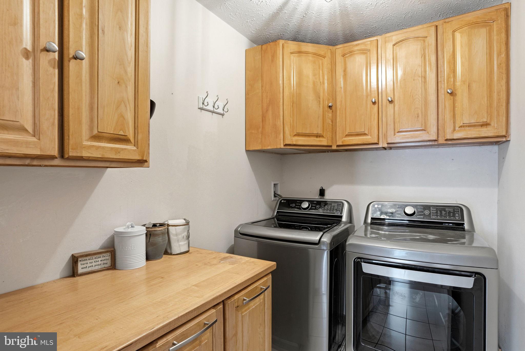 662 Shannon Road Boiling Springs, PA 17007 - Photo 24 of 50