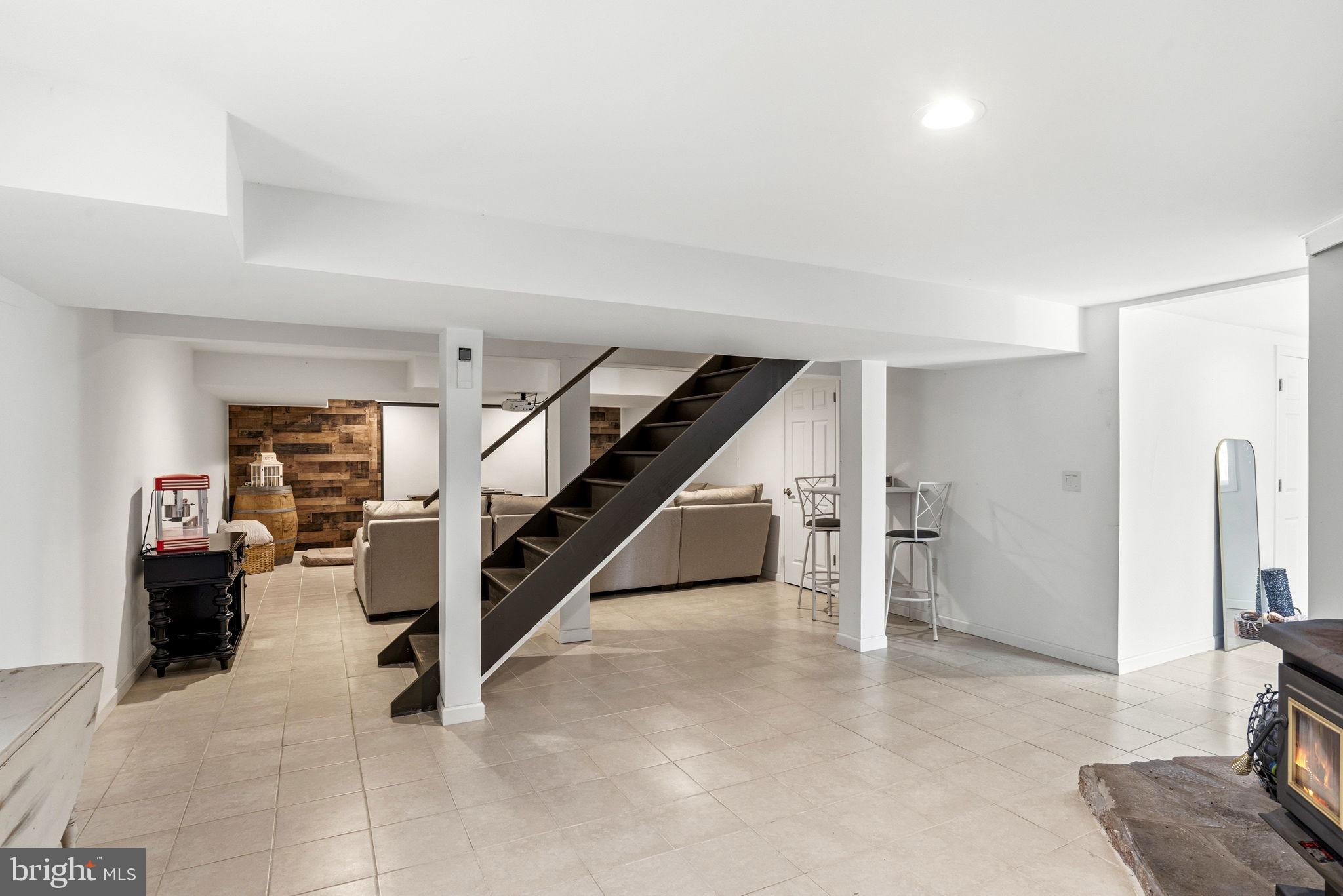 662 Shannon Road Boiling Springs, PA 17007 - Photo 28 of 50