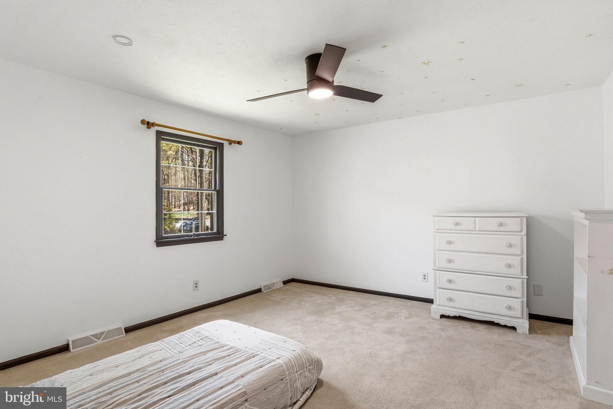 662 Shannon Road Boiling Springs, PA 17007 - Photo 46 of 50