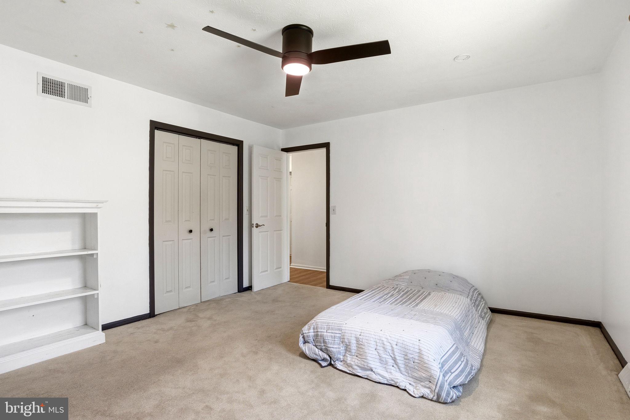 662 Shannon Road Boiling Springs, PA 17007 - Photo 47 of 50