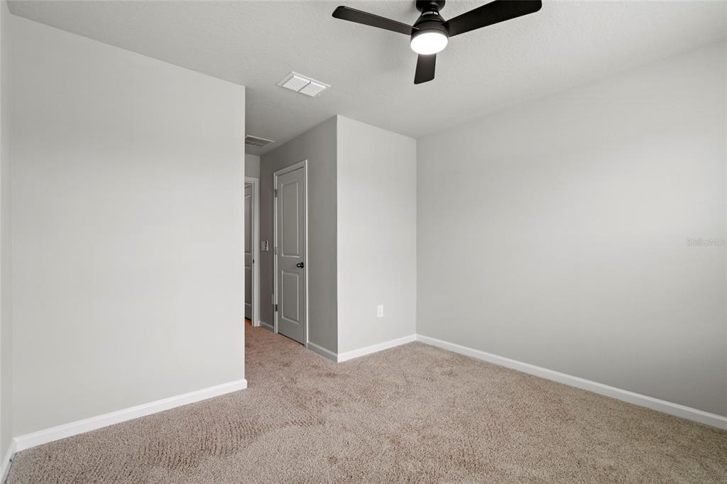 4156 Cloud Hopper Way Lutz, FL 33559 - Photo 28 of 35