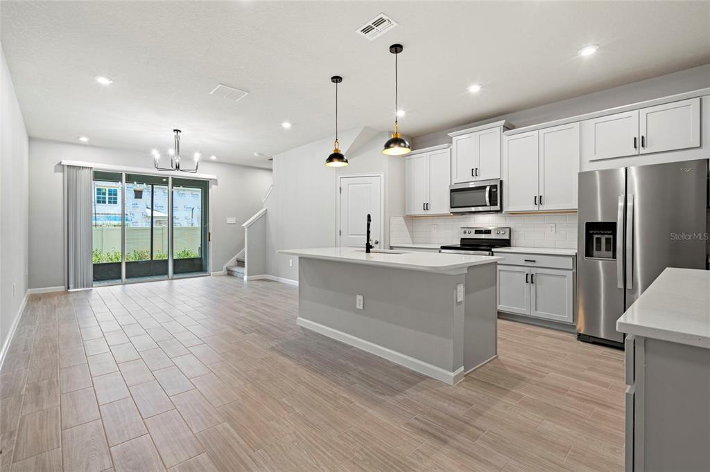 4156 Cloud Hopper Way Lutz, FL 33559 - Photo 5 of 35