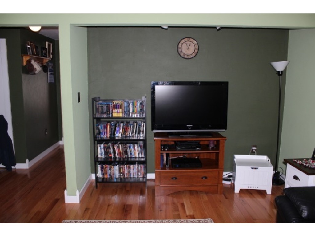 307 Circle Road, Unit 307 Manchester, NH 03103 - Photo 8 of 18