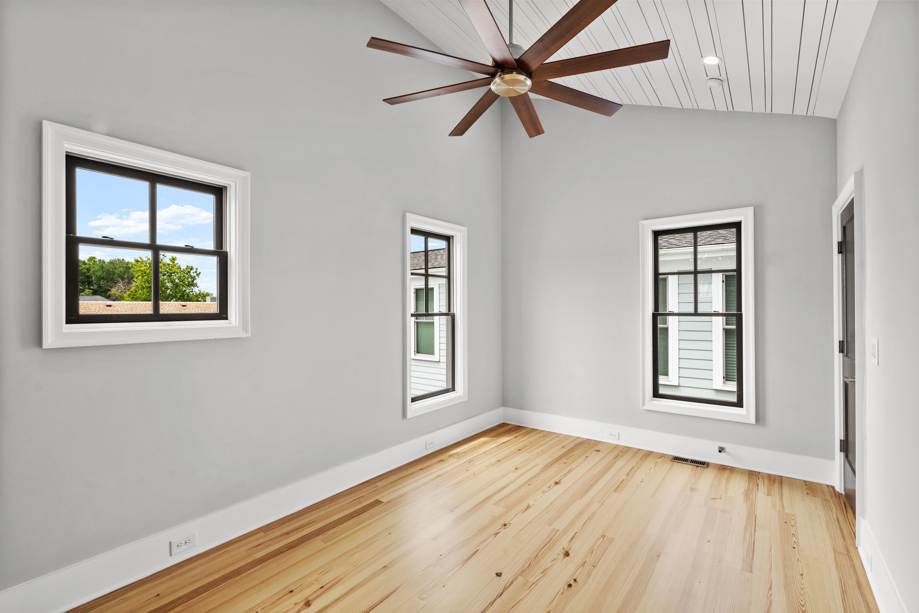 2 Line Street Charleston, SC 29403 - Photo 14 of 41 Owner's Suite with ShipLap Ceiling!