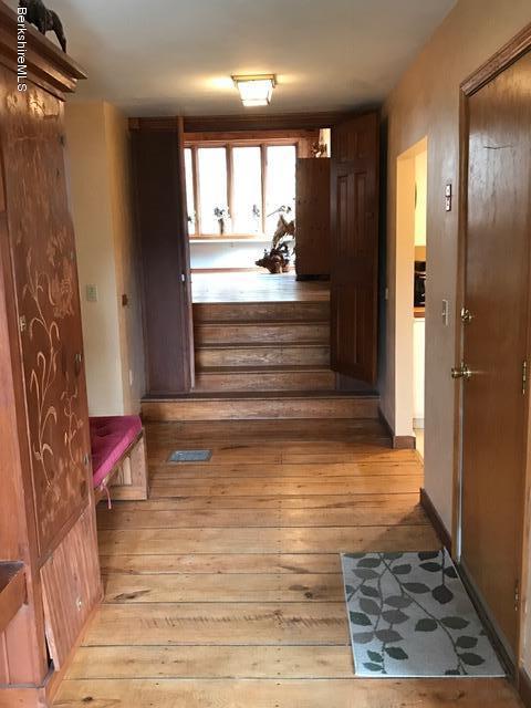 223 Bailey Hill Road Readsboro, VT 05350 - Photo 17 of 42 entry to great room