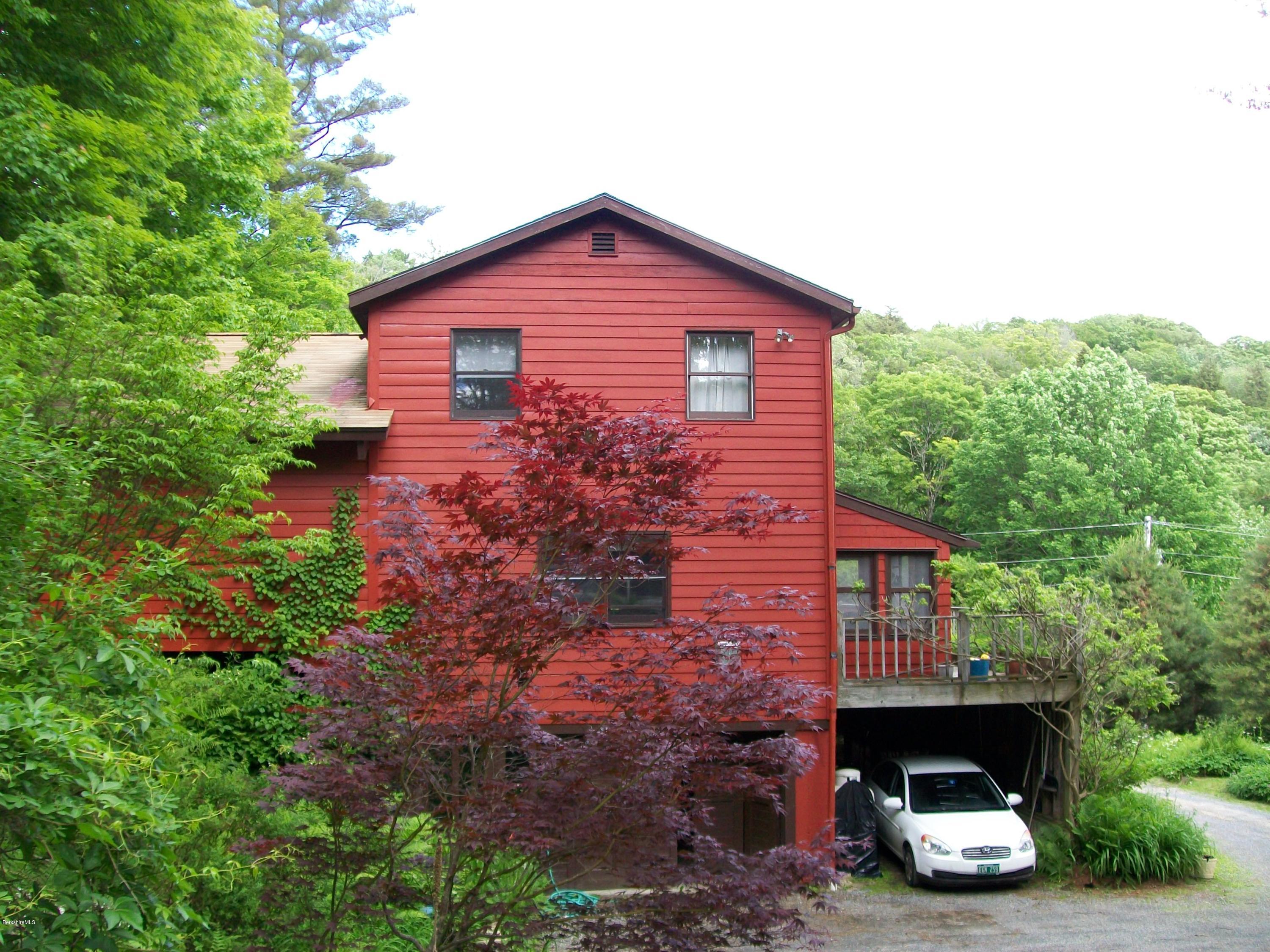 223 Bailey Hill Road Readsboro, VT 05350 - Photo 3 of 42 100_6465