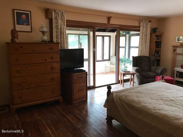 223 Bailey Hill Road Readsboro, VT 05350 - Photo 25 of 42 1st floor master