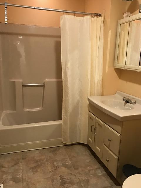 223 Bailey Hill Road Readsboro, VT 05350 - Photo 38 of 42 2nd floor bath