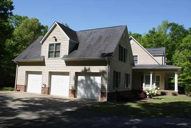 232 Guthrie Road Belton, SC 29627 - Photo 3 of 25 Gallery Image 3
