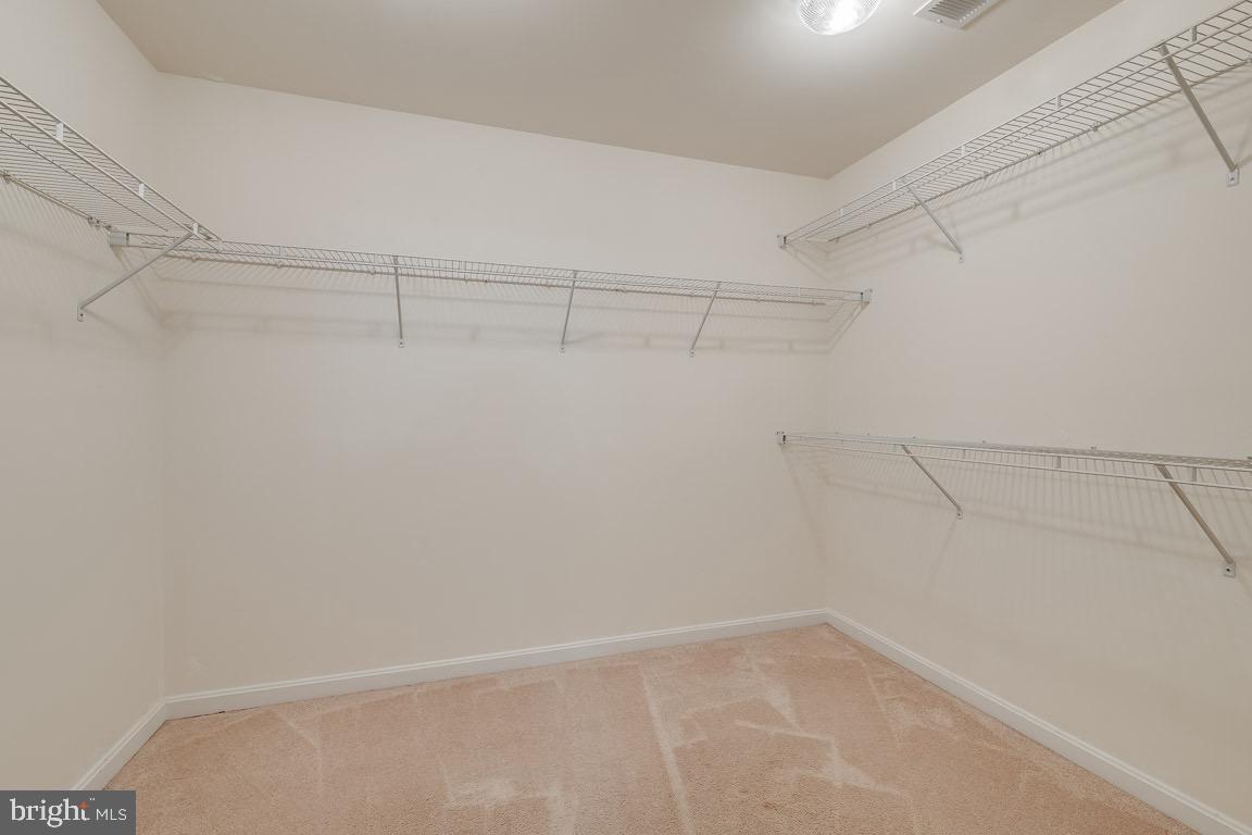 6314 Old Washington Road Elkridge, MD 21075 - Photo 30 of 52 Master Walk In Closet