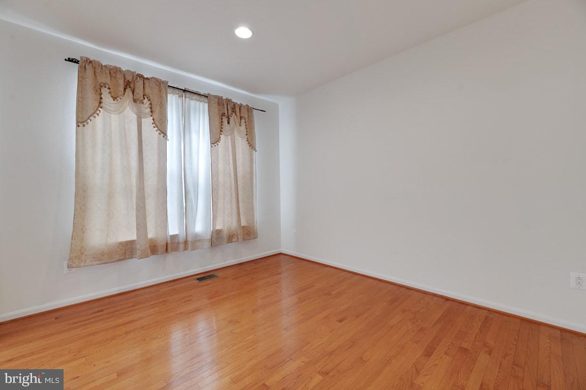 6314 Old Washington Road Elkridge, MD 21075 - Photo 8 of 52 Formal Living Room w/ Hardwood