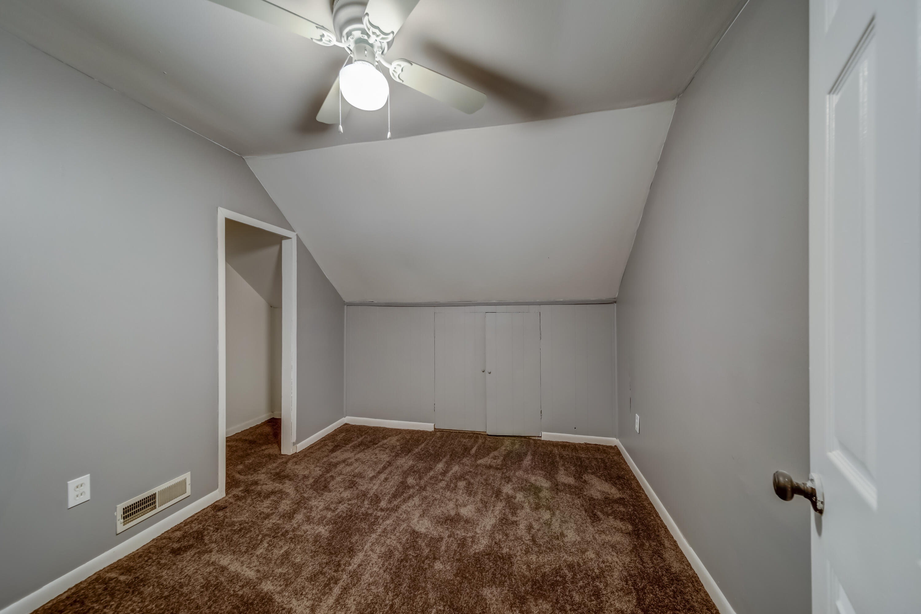 22748 Melrose Avenue Eastpointe, MI 48021 - Photo 11 of 12 22748 Melrose Ave, Eastpointe Office 202