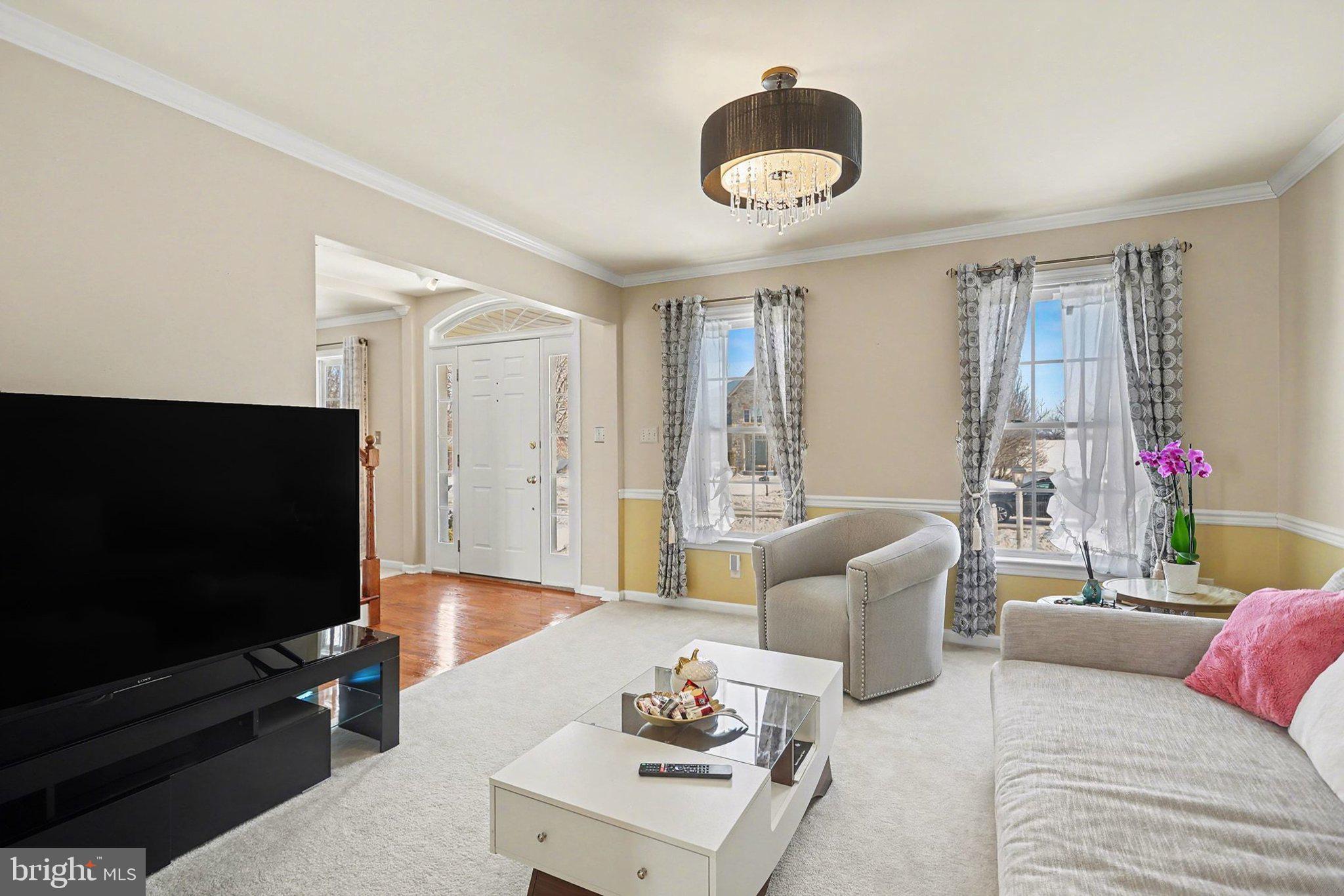 50 Angela Lane York, PA 17402 - Photo 3 of 30