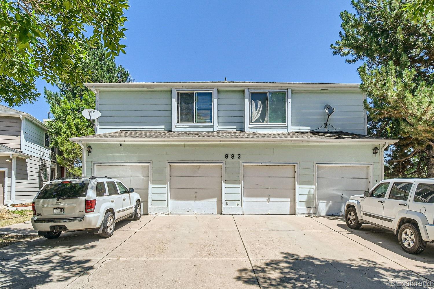 882 South Uravan Court Aurora, CO 80017 - Photo 23 of 33 a house view