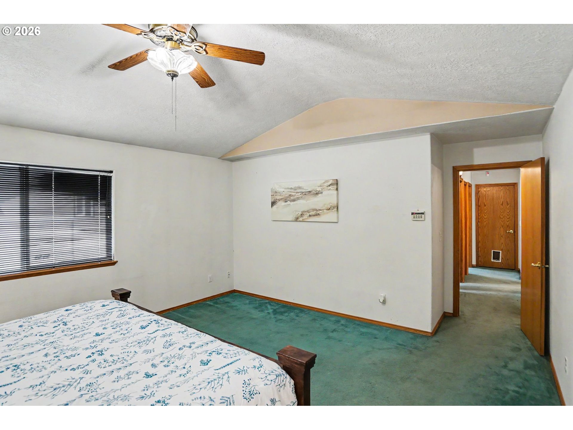 2662 South 12th Street Lebanon, OR 97355 - Photo 26 of 38 a view of a bedroom