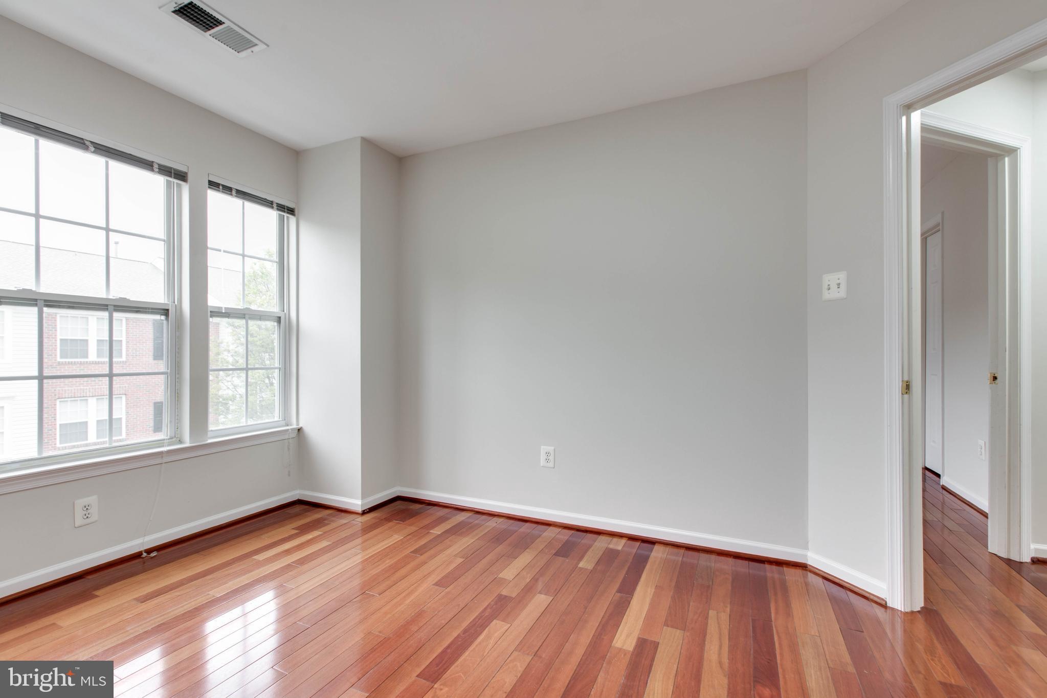 7086 Water Oak Road, Unit 200 Elkridge, MD 21075 - Photo 31 of 47