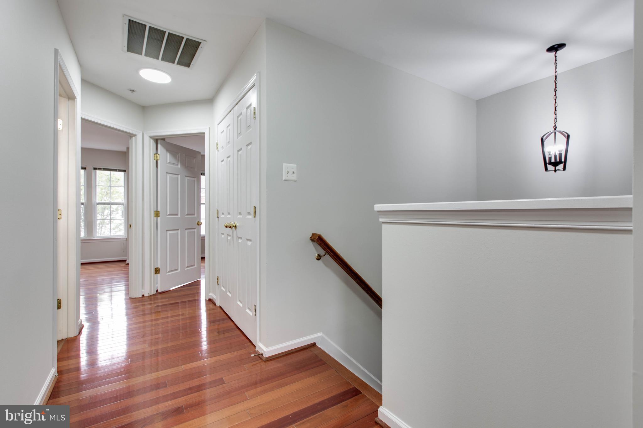 7086 Water Oak Road, Unit 200 Elkridge, MD 21075 - Photo 36 of 47 upper bedroom level