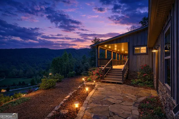 $597,500 | 137 Olds Mountain, Rabun Gap, GA 30568
