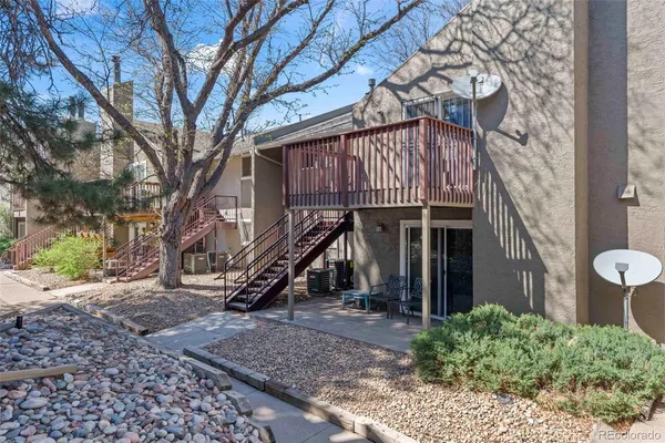 $1,600 | 5300 East Cherry Creek S Drive, Unit 326, Denver, CO 80246