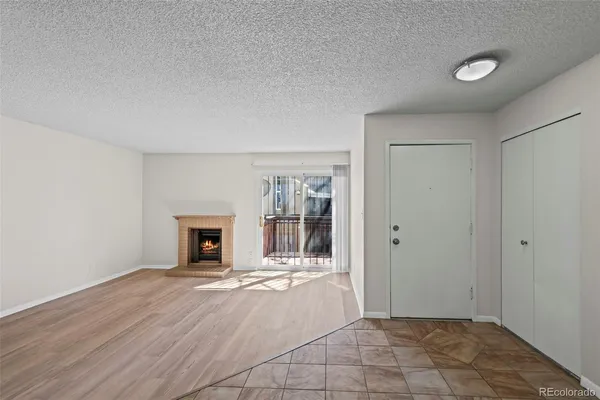 $1,700 | 5300 East Cherry Creek S Drive, Unit 323, Denver, CO 80246