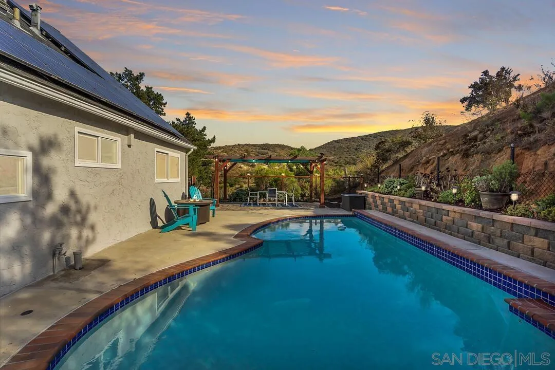 8077 Shantung Drive Santee, CA 92071 - Photo 28 of 42 Gallery Image 28