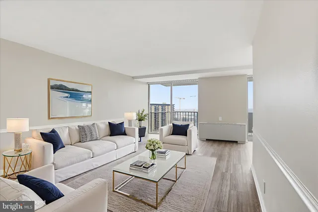 $3,100 | 301 North Beauregard Street, Unit 1404, Alexandria, VA 22312