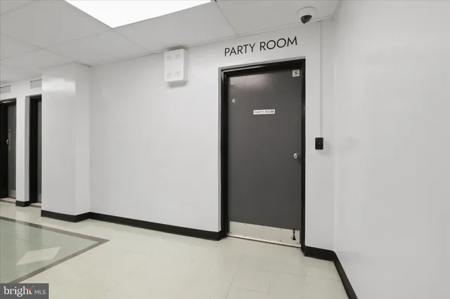 $3,100 | 301 North Beauregard Street, Unit 1404, Alexandria, VA 22312