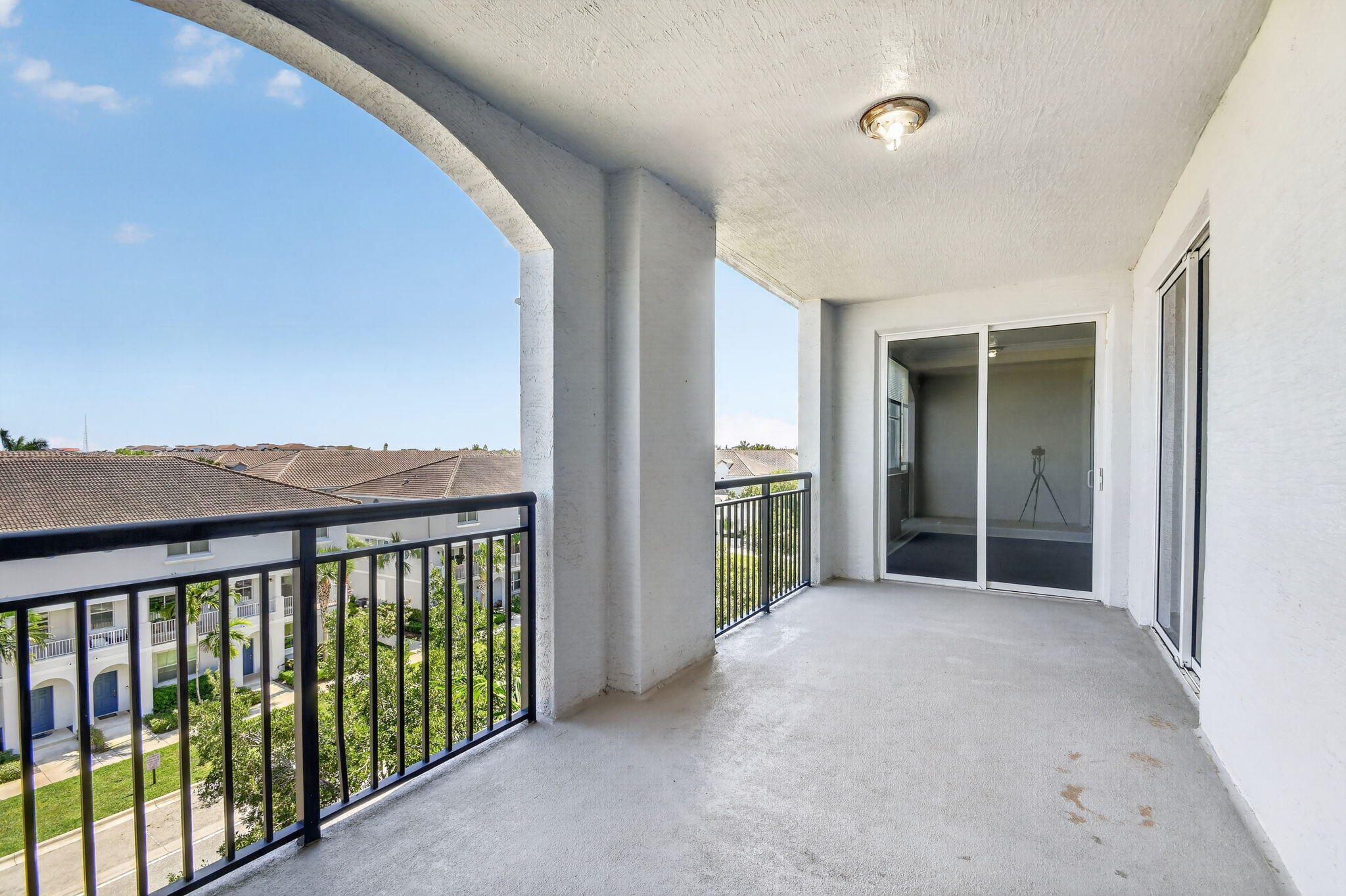 1660 Renaissance Commons Boulevard, Unit 2517 Boynton Beach, FL 33426 - Photo 32 of 93 19-web-or-mls-DSC_7044