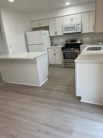 $1,750 | 1808 Southeast 5th Place, Cape Coral, FL 33990