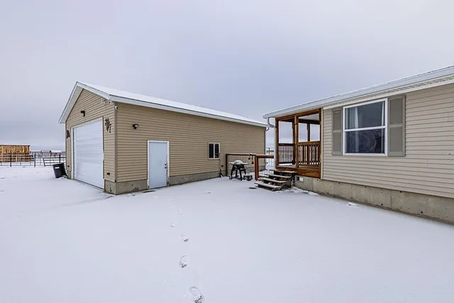 $425,000 | 2 Freight Wagon Road, Farson, WY 82932