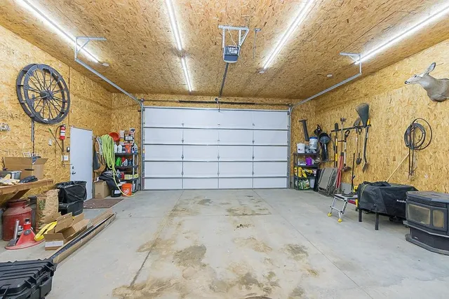 $425,000 | 2 Freight Wagon Road, Farson, WY 82932