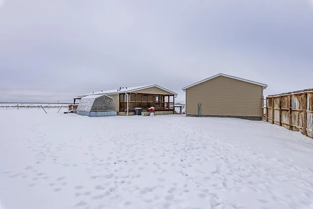 $425,000 | 2 Freight Wagon Road, Farson, WY 82932