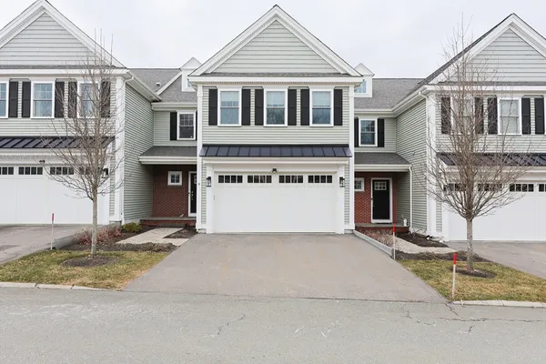 $4,500 | 8 Riverstone Way, Unit 8, Franklin, MA 02038