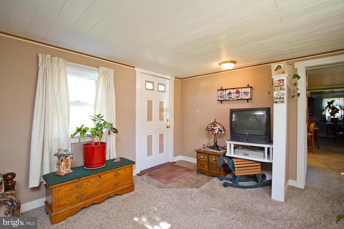 675 Hopeland Road Lititz, PA 17543 - Photo 25 of 54 Gallery Image 25