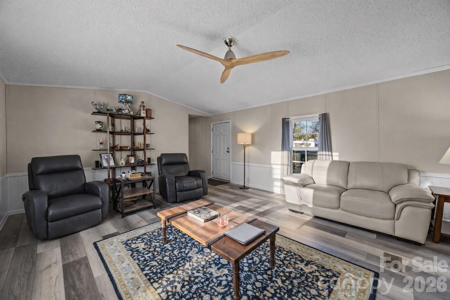 5819 Mt Gallant Road Rock Hill, SC 29732 - Photo 4 of 20 a living room with furniture