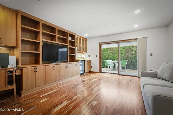 $595,000 | 101 North 48th Avenue, Unit 19, Yakima, WA 98908