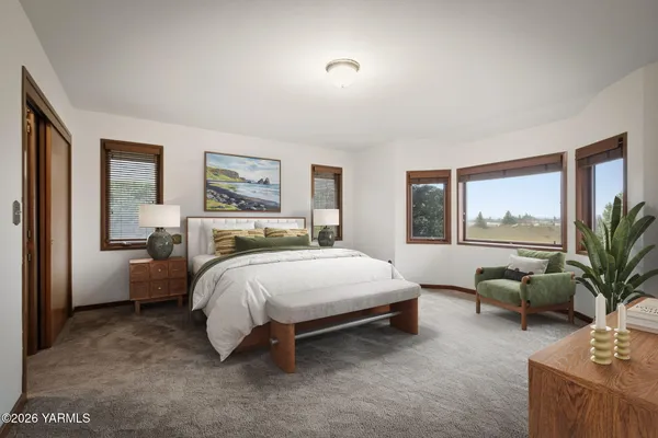 $595,000 | 101 North 48th Avenue, Unit 19, Yakima, WA 98908