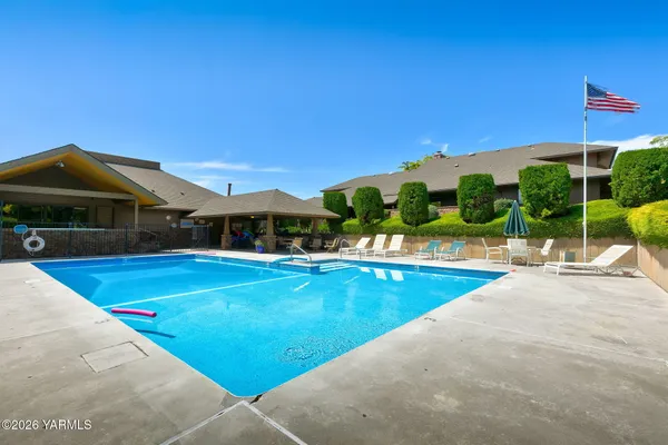 $595,000 | 101 North 48th Avenue, Unit 19, Yakima, WA 98908