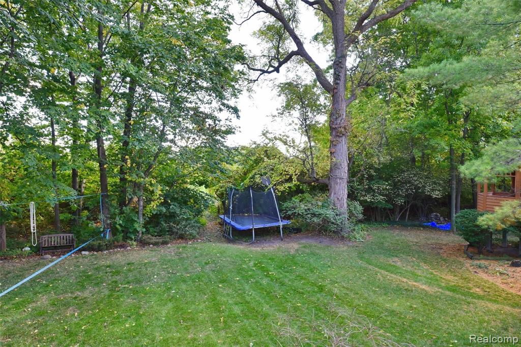 1205 Arms Court Rochester Hills, MI 48307 - Photo 36 of 38