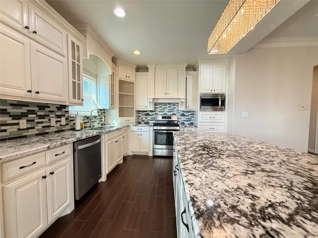 $2,590 | 4410 Sequoia Drive, Orange, TX 77630