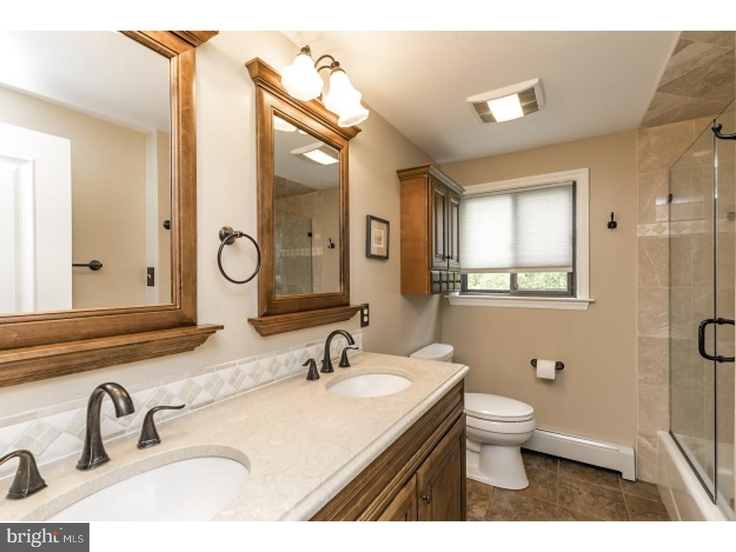 2202 Hedgewood Road Hatfield, PA 19440 - Photo 17 of 24 Bathroom