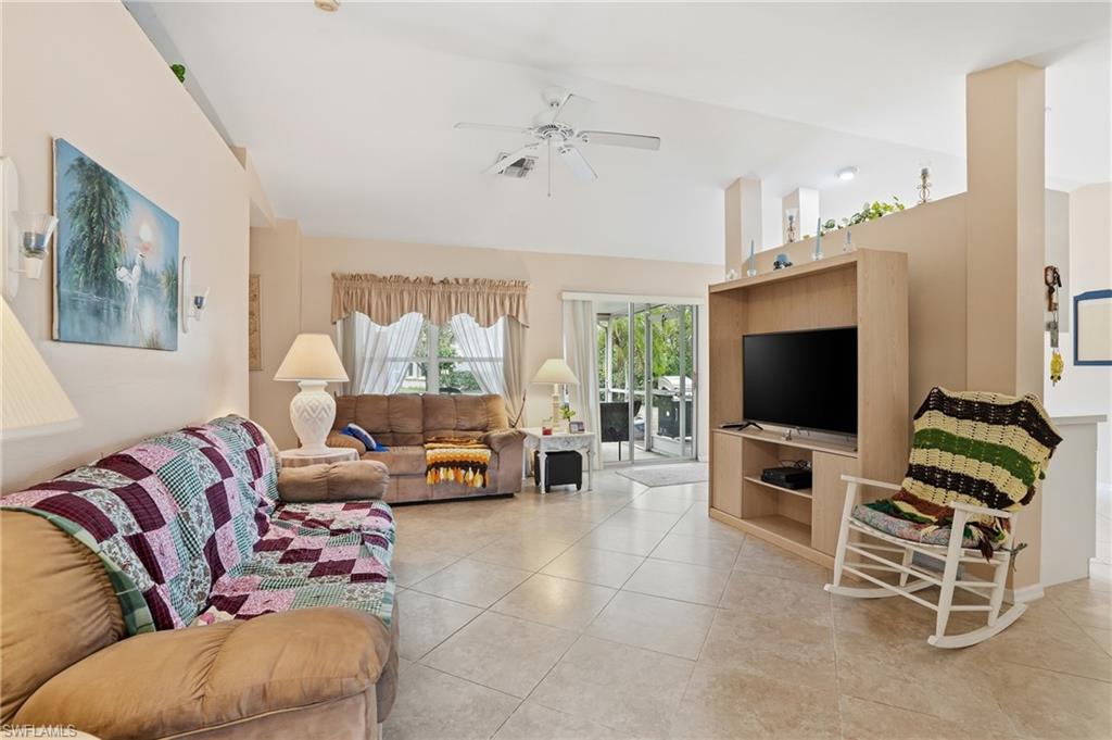 655 Lambton Lane Naples, FL 34104 - Photo 11 of 39