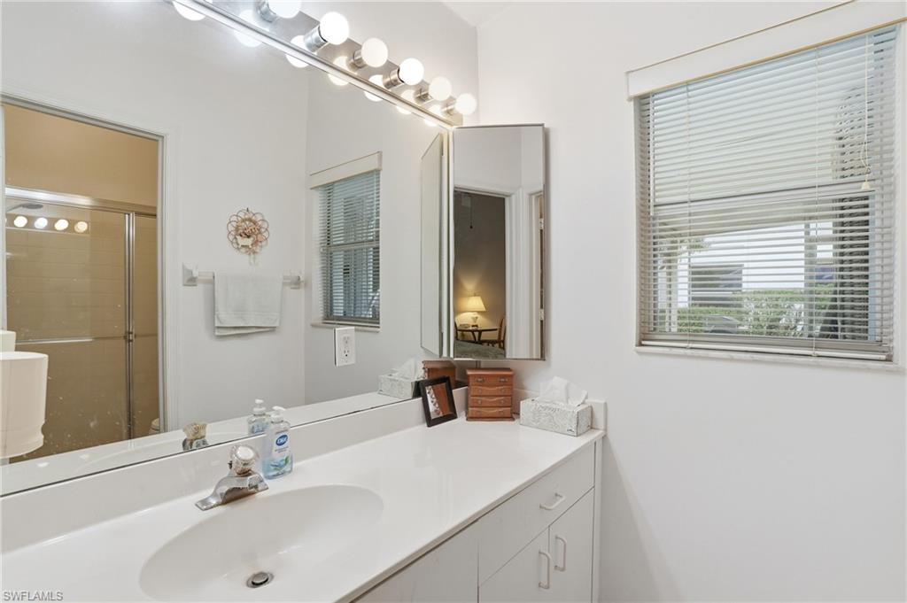 655 Lambton Lane Naples, FL 34104 - Photo 20 of 39