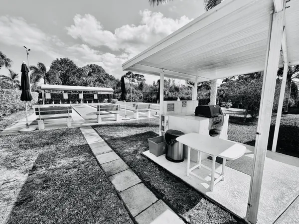 $114,500 | 2950 Southeast Ocean Boulevard, Unit 1306, Stuart, FL 34996
